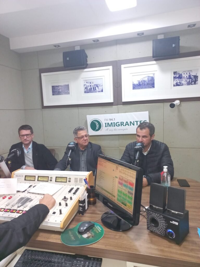 FCDL visita entidades locais