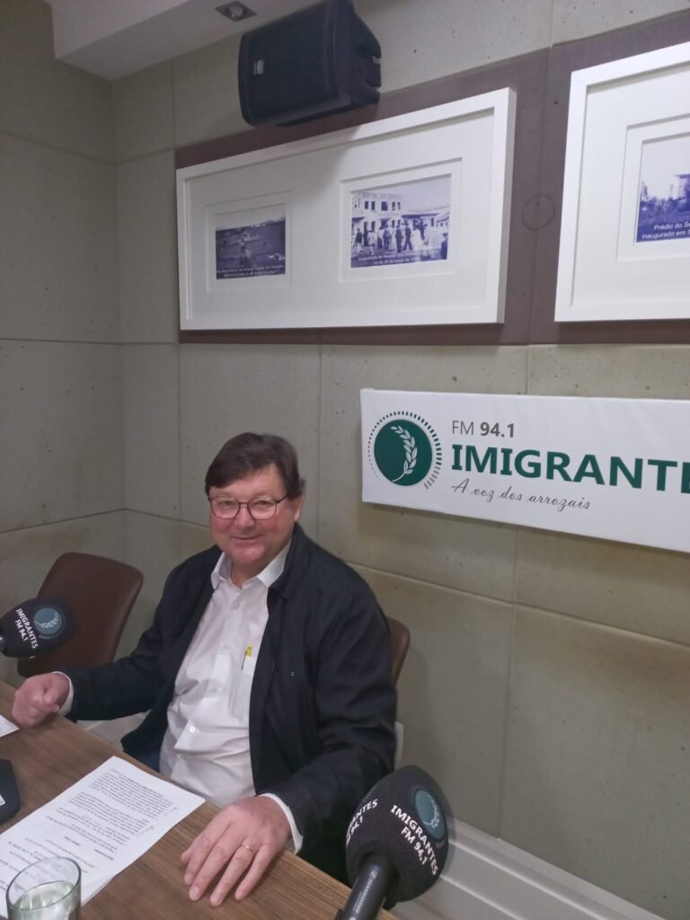 Prefeito de Turvo faz balanço de obras inauguradas no último final de semana e esclarece problemas com a iluminação pública