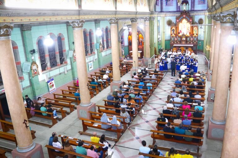 Coral São Marcos encanta com o projeto “Fé e Música” em apresentação gratuita no Turvo